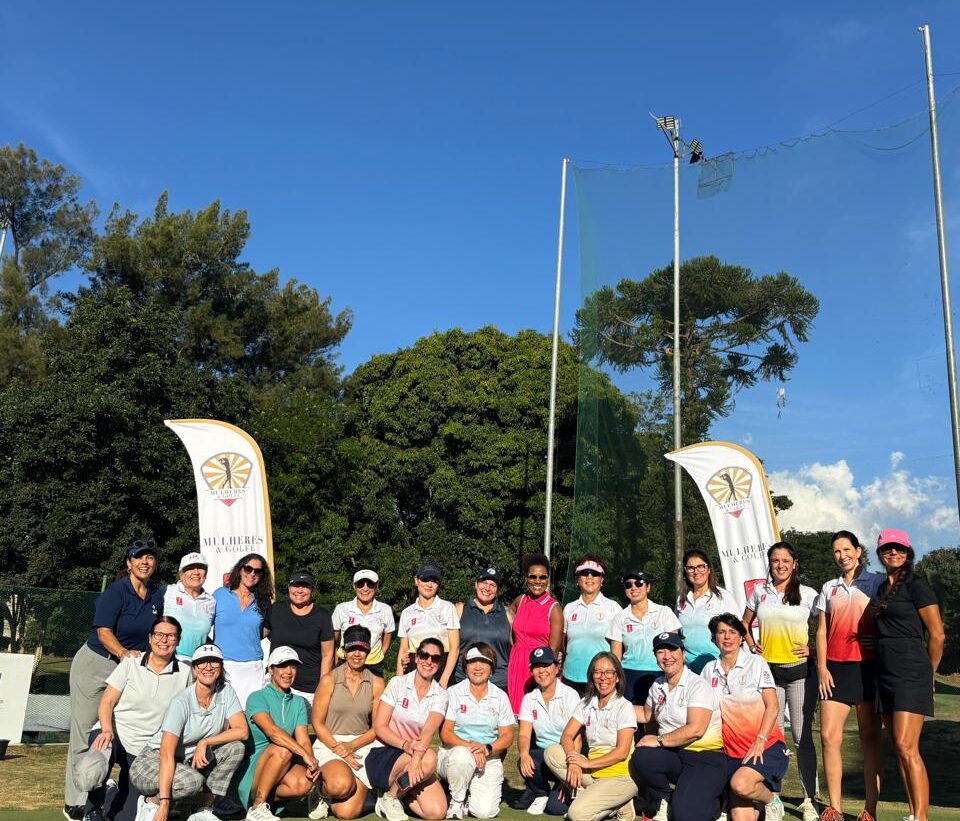 Tacadas de sucesso do projeto Mulheres e Golfe
